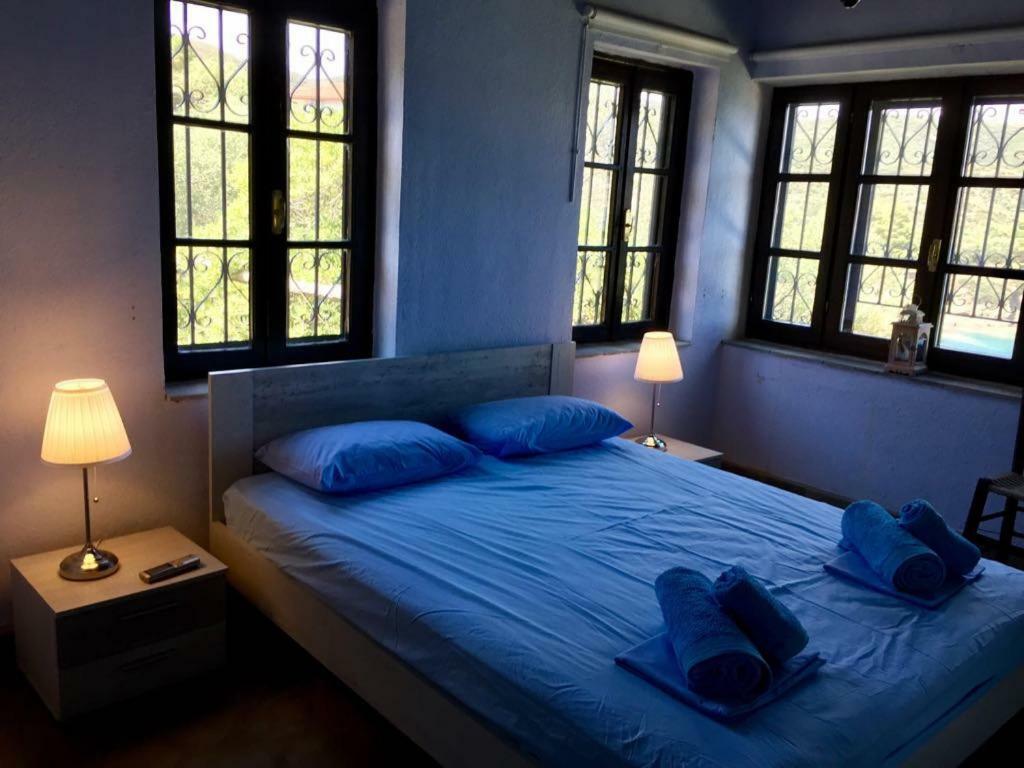 Villa Valia: Traditional Luxurious Residence Pyrgadikia Zewnętrze zdjęcie